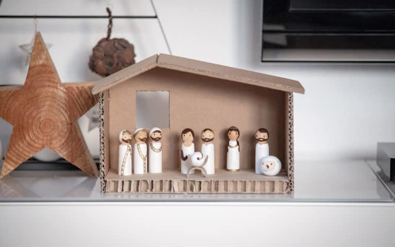 Kindertauglliche Weihnachtskrippe DIY