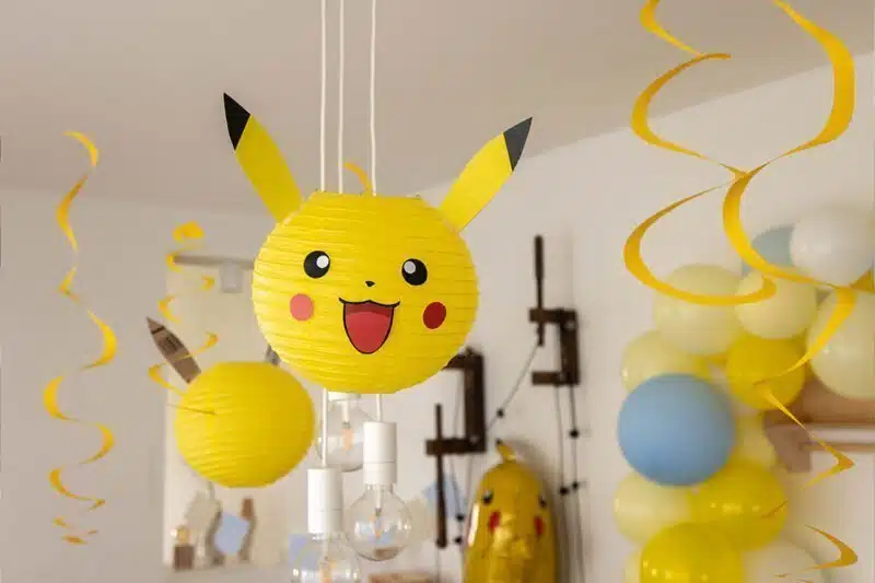 Einfache Pikachu-Lampions basteln