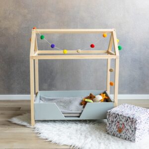 Anleitung: Einfaches DIY Puppenbett selbst bauen