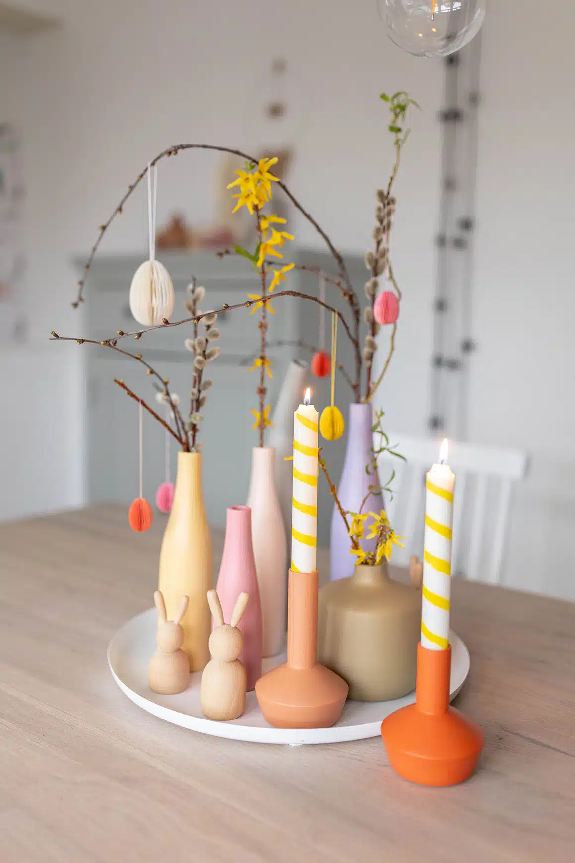 20 Osterdeko Ideen: Die besten Deko-Ideen zum Kaufen & Selbermachen 42 42 Vasen Upcycling streichen neue deko 6