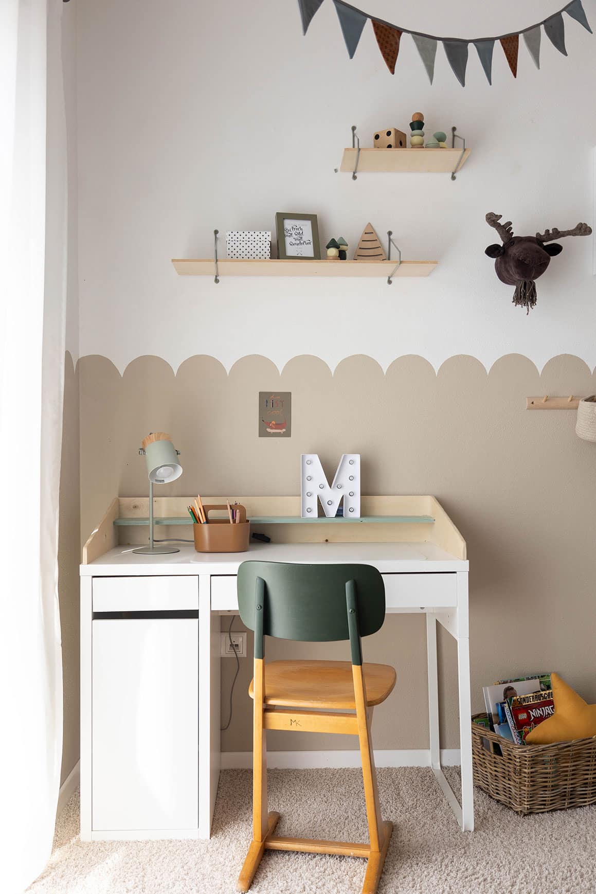 Elegantes Ikea Hack Kinderzimmer Schreibtisch Bild