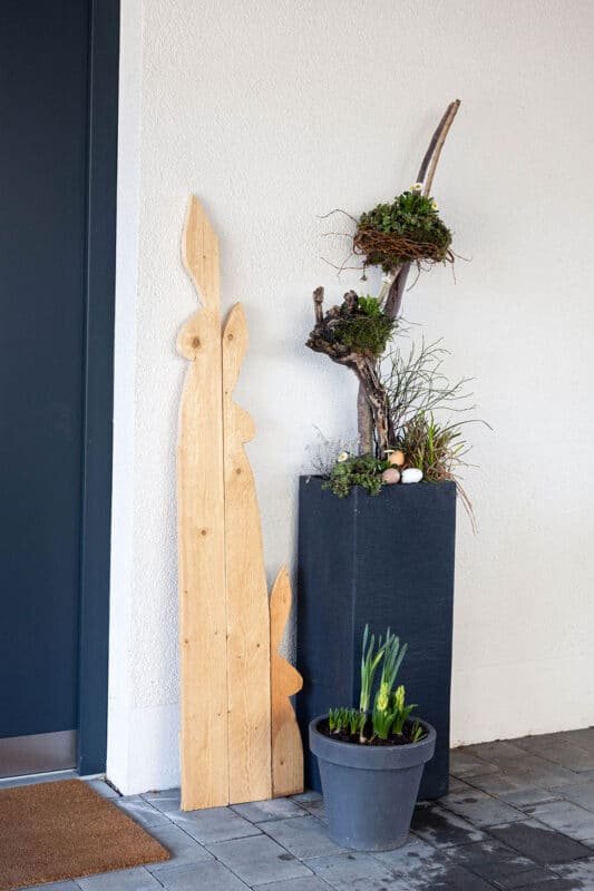 Osterdeko: DIY Anleitung Osterhasen aus Holz