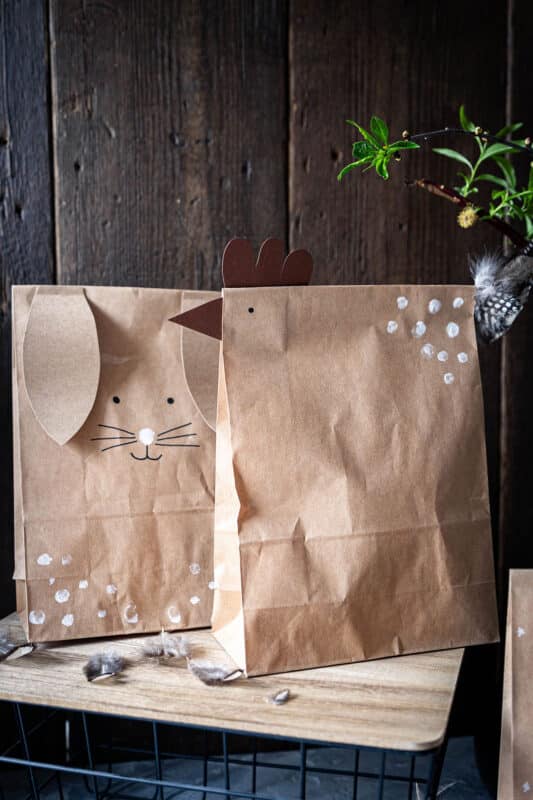 Ostergeschenke verpacken: Anleitung  zum Basteln der Tier-Geschenktüten