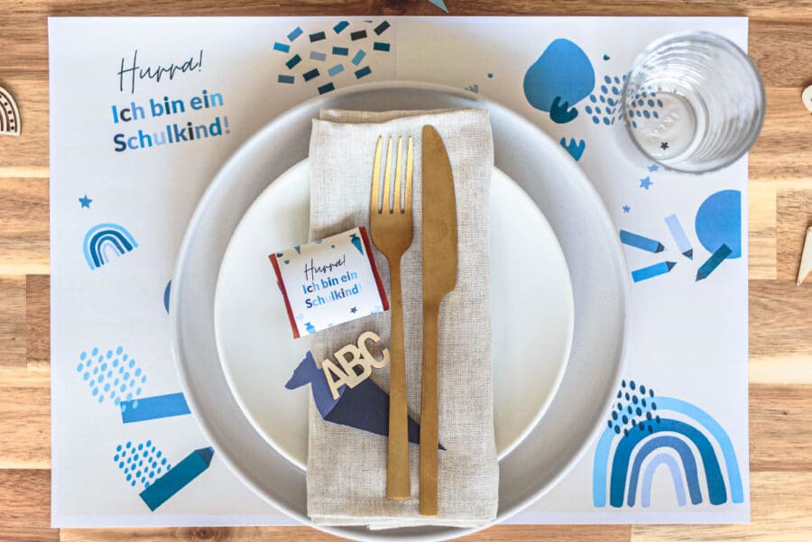 Deko Einschulung: Die 10 schönsten Ideen für die Tischdeko zum Schulanfang 57 57 Tischdeko Einschulung - Variante "Blau"