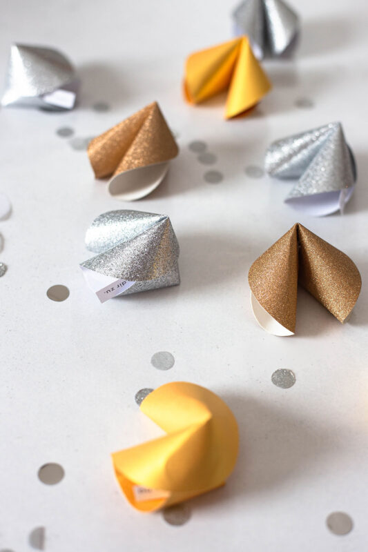 Glückskekse basteln für die Silvester Deko