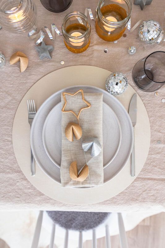 Glückskekse für die Silvester Deko basteln