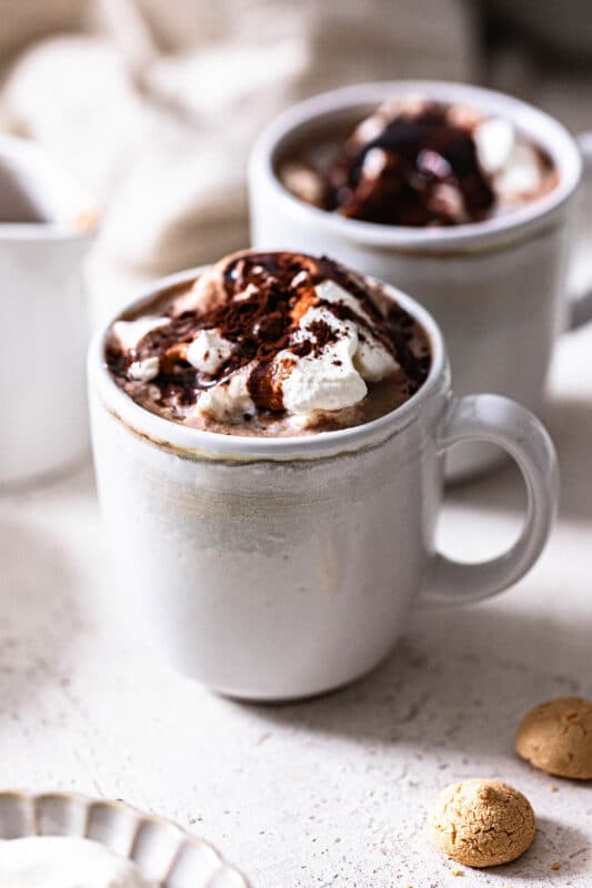 Heiße Schokolade Rezept: Die beste heiße Schokolade wie im Café 10 10 So machst du die heiße Schokolade