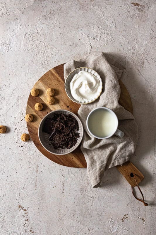 Heiße Schokolade Rezept: Die beste heiße Schokolade wie im Café 7 7 Zutaten für 2 Tassen heiße Schokolade