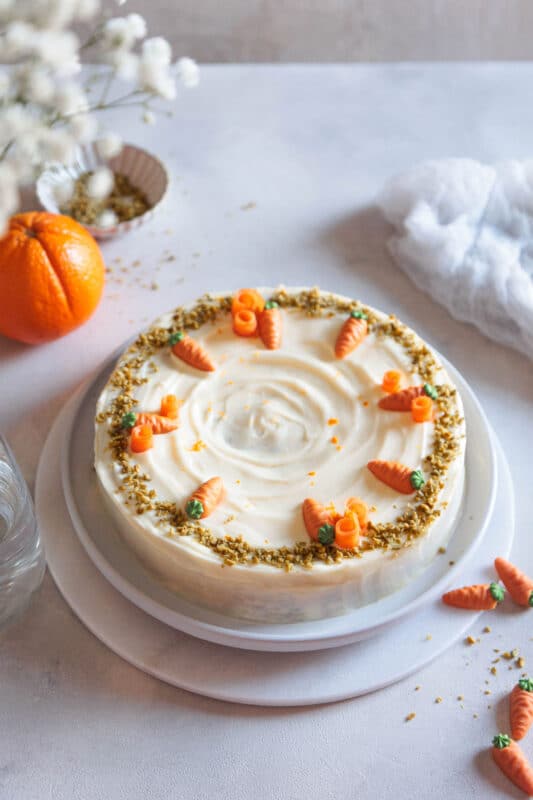 Saftiger Karottenkuchen – einfaches Rezept mit Frischkäse-Frosting 4 4 Tipps damit dein Möhrenkuchen