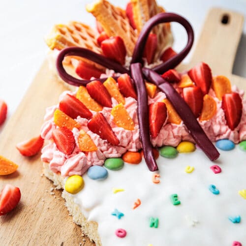 Kuchen Einschulung: Einfacher Schultüten Kuchen vom Blech mit kostenloser Vorlage 19 19 Einschulung Kuchen als Schultüte backen