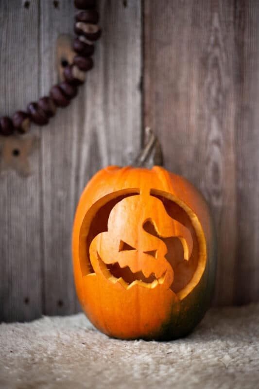Kürbis schnitzen: coole Vorlagen für deine Halloween-Deko 16 16 gruseligen Kürbis schnitzen
