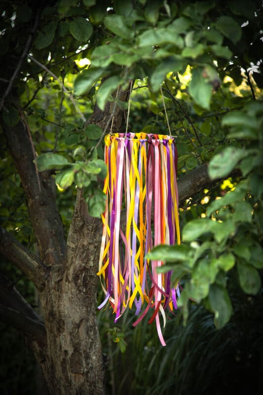 Windspiel basteln: bunte Gartendeko in nur 15 Minuten 13 13 Windpsiel als Gartendeko