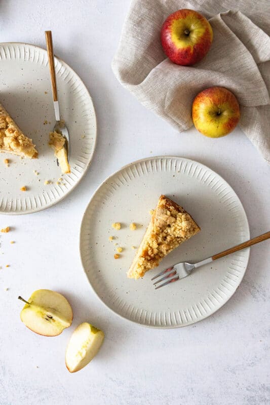 Omas Apfelkuchen mit Streusel: saftiges Rezept mit einfachem Rührteig 15 15 Streselkuchen mit Äpfeln