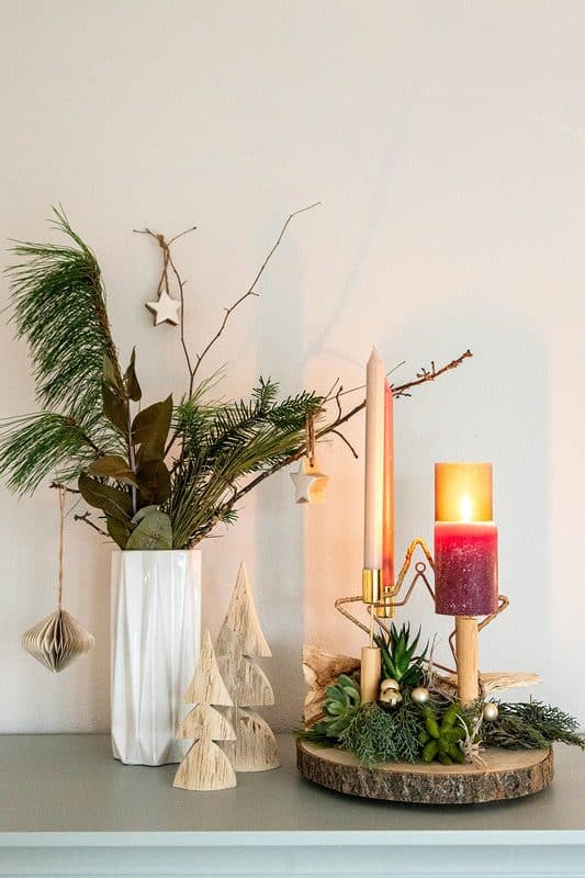 Adventskranz selber machen: 3 moderne Ideen mit Holzscheibe 12 12 Eine Adventskranz-Basis: 3 mal anderes dekoriert