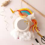 Einhorn-Laterne basteln mit Papptellern, Regenbogen und Wolken